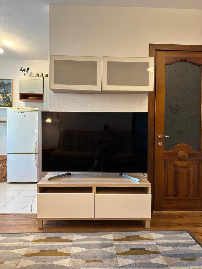 Biliuno G. 5 Apartamentas 1-am Aukste Su Didele Terasa Apartamento Palanga